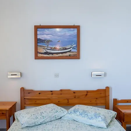 Prombona To Petrino Spiti Guest house