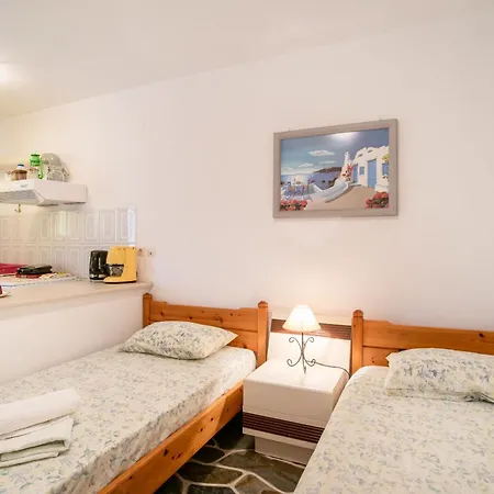 Guest house Prombona To Petrino Spiti 3*
