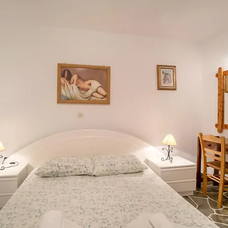 Guest house Prombona To Petrino Spiti 3*
