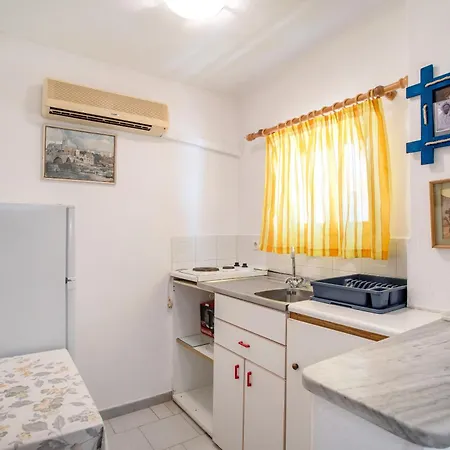 Guest house Prombona To Petrino Spiti 3*