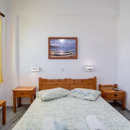 Prombona To Petrino Spiti Guest house 3*