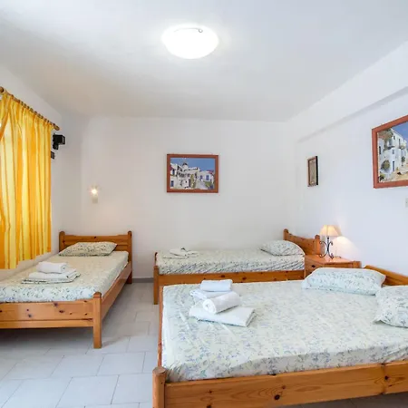 Guest house Prombona To Petrino Spiti 3*